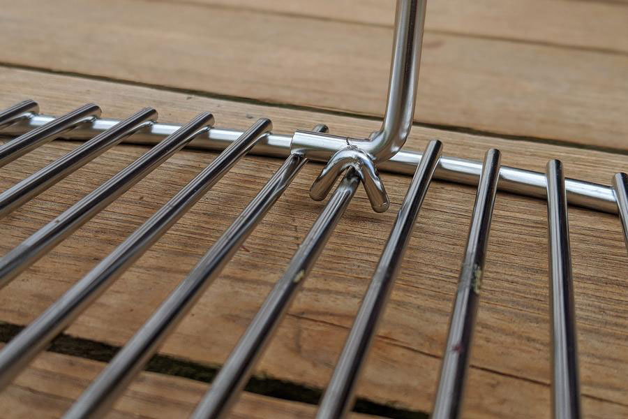 Подставка второго уровня для решетки SnS EasySpin для угольных грилей 57 см Подставка второго уровня для решетки Slow 'N Sear EasySpin для угольных грилей 57 см ножка