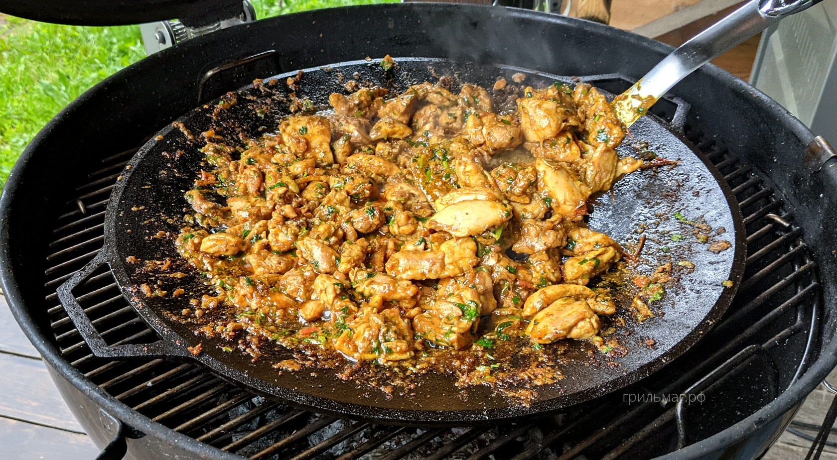 готовим в садже на гриле мастер-тач