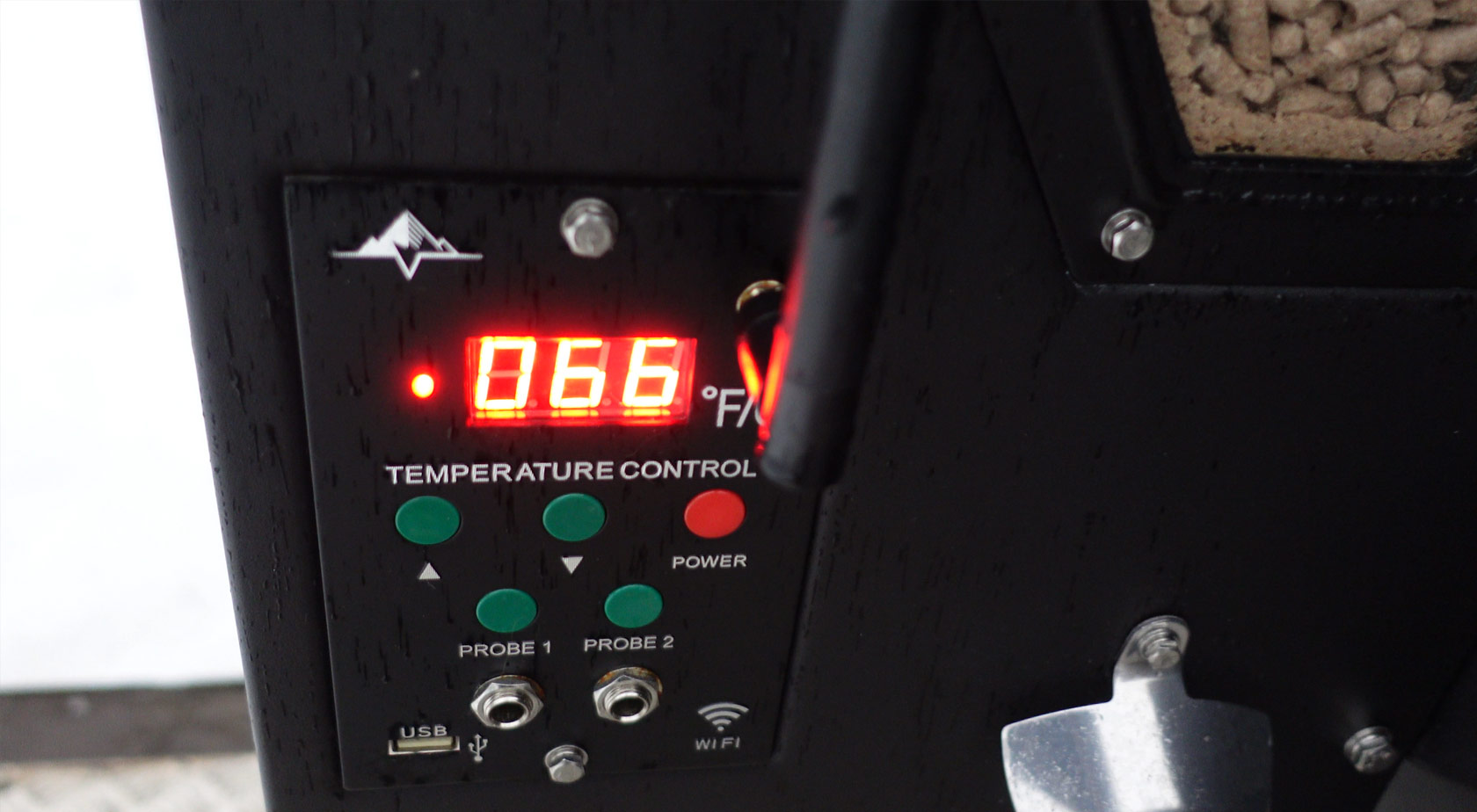 Как устроен пеллетный гриль встроенный термометр gmg в работе