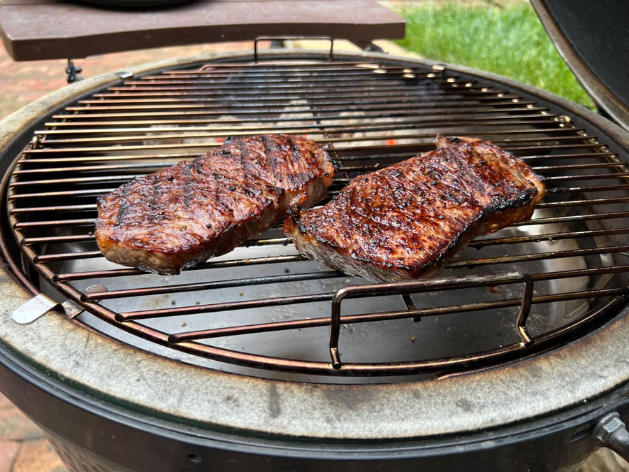 стейки на снс камадо