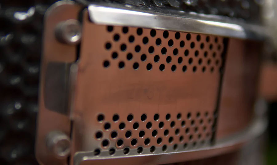 заслонка на снс камадо