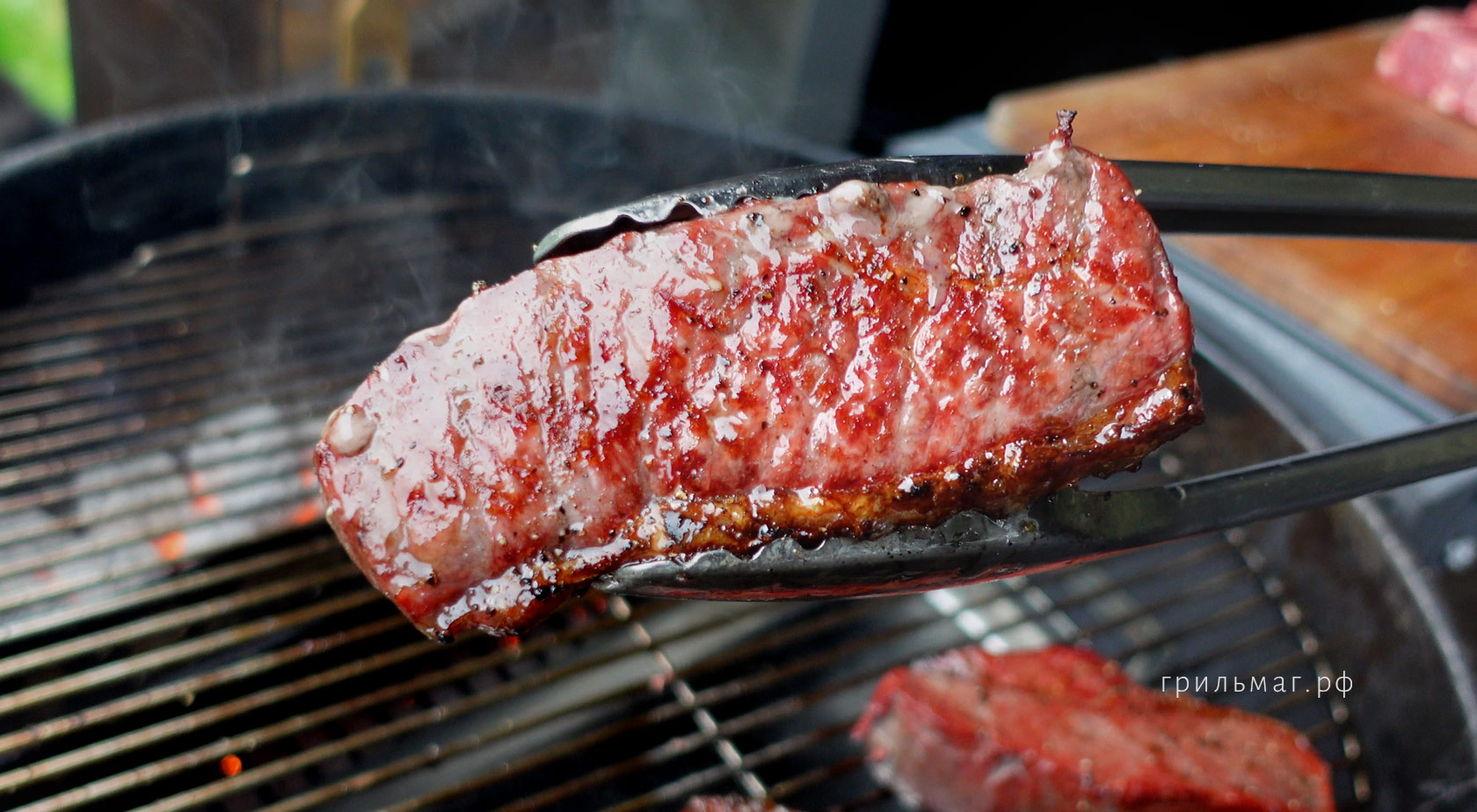 Как обжаривать стейки на гриле методом холодной решетки Как обжаривать стейки на гриле методом холодной решетки