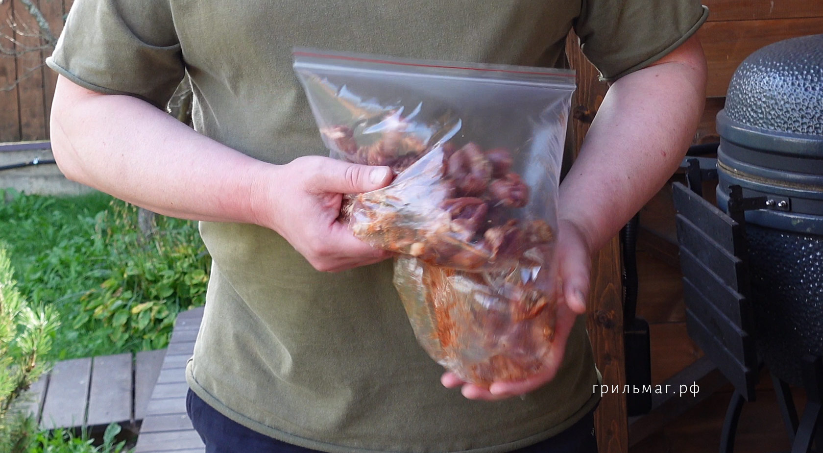 16 вещей, чтобы взять их на пикник с грилем 16 вещей, чтобы взять их на пикник с грилем